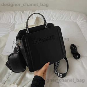 Totes Haven Sport Sm Womens Bag Summer 2023 New Soft Leather Trend and Fashion Letter shaped Small Square Handbag T240528