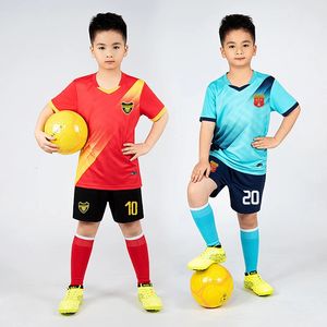 カスタムキッズサッカージャージスーツボーイズサッカーユニフォームfutebolシャツセットキット子供女の子スポーツウェア服240528