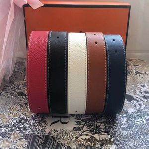 2021 Fashion Big Buckle Genuine Leather Belt with Box Designer women High Quality mens belts Wholesale 224h