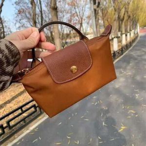 Mini nylonowa torba dla kobiet luksusowe pierogi torba crossbody Lekkie luksusowe torebki torebki Nowy projektant Cross Body Clutch torebka