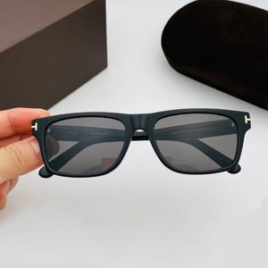 Солнцезащитные очки TF678 Прямоугольник Men 2021 Роскошный дизайнерский бренд Brand Sun Glasses сильные ацетатные толстые 296b