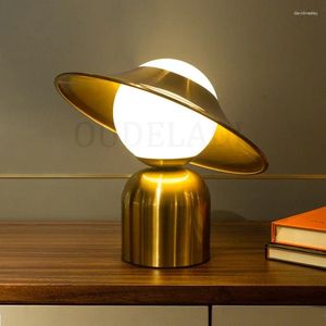 Tischlampen Nordic Glass Ball LED Lampe Gold Metall Leuchtzimmer Wohnzimmer Nachtischbuch Buch Home Deco Leuchte Leuchte