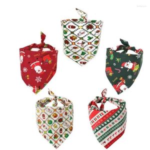 Hundhalsar 100 st/Lot Christmas Pet Puppy Cat Cotton Bandanas Collar Scarf Tie Y80707 kan välja färg eller mix 5