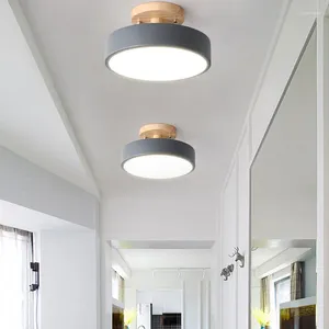 Luci a soffitto Nordic Minimalista LED rotondo LED LED Creative Lumo a tre colori Lampada per camera da letto per la casa regolabile Parampada acrilica