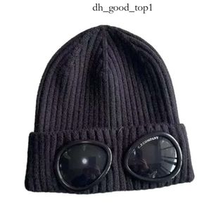 Projektant CP Caps Męski projektant Męski Ziatkowy Dzianin Hats Hats Women's Fashion CP Company Extra Fine Merino Wool Goggle Beanie Oficjalna strona internetowa CP COMANY 801