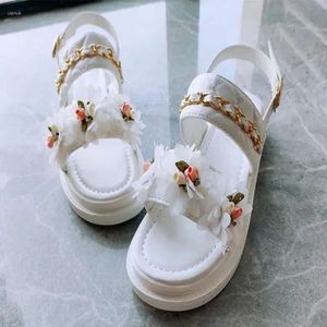 Sandaler Fashion Summer Flower Chain Platform Flats Women Shoes 2024 Dress Slippers Casual Walking Flip Flops S A98