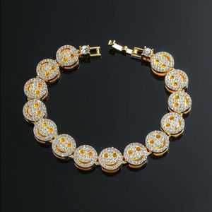Mens Hip Hop Face Smile Designer Charm Bracelets 18K Gold Silver Full Diamond Crystal Night Club Luxury Bangle Bracelet Jewelry Habdr