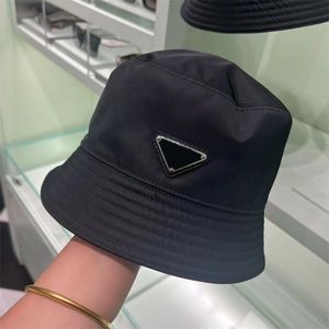 Bucket hat designer woman cap for man fit hat nylon baseball cap leisure casquette luxe triangle trucker hats designers men classical inverted triangle pj006