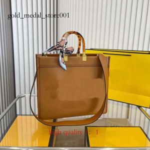 Fendibags torebka fendu torebka torebki panie crossbody composite torebki damskie torby sprzęgła torby damskie portfel 83be Fendidesigner Bag