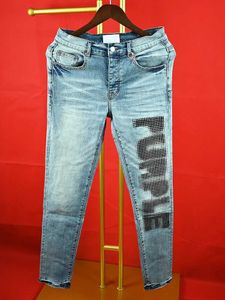 Herr jeans nya mode lila roca jeans för män med nödställda hållappar fashionabla reparationer låg stigning tight denim byxor storlek 28-40 J240527