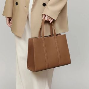 الأزياء حقيبة اليد الكتف الكتف الكمبور حقائب مصممة معدنية