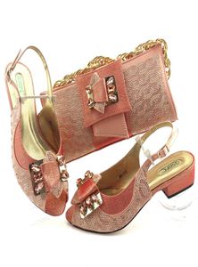 Low heel shoes and bag set peach italian fashion design for african aso ebi party Magenta color SB202165367458