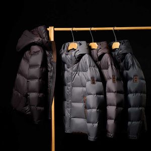 Męskie Parkas 2024 Nowy wulkaniczny tkanina skalna samoorganizowanie się wysokiej jakości kurtki dla mężczyzn z zagęszczonym odpornym na zimno i ciepłym