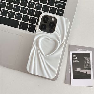 3D INS -stil veckat hjärta för iPhone 14 I15 Promax Case Skin Känns fast färg 13/11