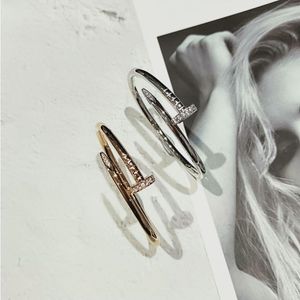 Designer Jewellery Bracciale per unghie Diamanti impreziositi per le donne uomini notti marchi di lusso di lussuoso giorno regalo multi -stile dimensione multina 16 17 18 1 lfsj
