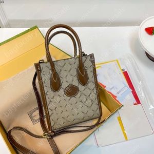 Stile designer di borsette di moda tutta la nuova borsa semplice lettera di moda femminile stampato borse secchio Senior Sense Senio a spalla singola Borsa a traversa Promozione 6k3y