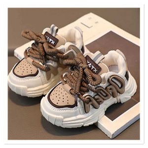 Sneakers Childrens shoes Autumn girls sports shoes Boys shoes Childrens fathers shoes Korean version Fashion brand letter Outdoor ca Q240527