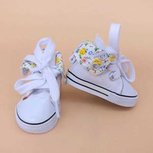 Sneakers Tilda Canvas Sneaker For Paola Reina DollsFashion Toys Boots for KPOP 1/4 Bjd Doll Sneaker for Labubu Dolls Accessories 5.5cm Q240527