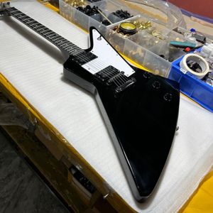 Explorer benutzerdefinierte E -Gitarre Schwarze Farbe Solid Mahagony Body Rosenholz Fingerboard Rechte Version auf Lager