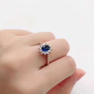 Anelli di coppia Princess Diana Ladies Bride Ring Blue Crystal Wedding Engagement Promise Wedding Ring Womens Fashion Jewelry 076 S2452801