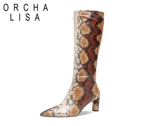 Orcha Lisa Women Knee Boots عالية الجودة براءة اختراع جلد أفعى مدبب إصبع القدم على حذاء مثير للحفلات الخريف أزياء الشتاء C21069059389