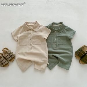 På sommaren stiliga pojkar kort ärm solid färg outwear spädbarn född bomull jumpsuits småbarn barn baby romper 240524