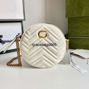 Shoulder chain Bag Round oblique large capacity purse Student Latest Street solid color wavy zipper women's leather bag 18cm