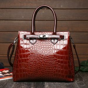 2020 New Style The glossy The crocodile grain for Women Leather Fashion Hand Bags Single Shoulder Bag Inclined Shoulder Bag 248Y