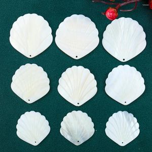 Pendant Necklaces 2PC Natural Mother Pearl Shell Fan White Lady For Handmade DIY Necklace Earrings Accessories