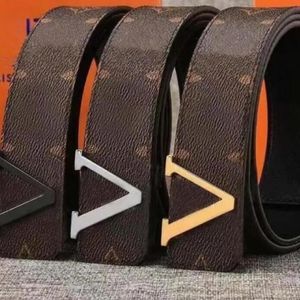 2021 Moda Big Buckle Genuine Leather Belt Sem Box Designer Men Mulheres Cintos de Alta Qualidade AAAAA18 233F