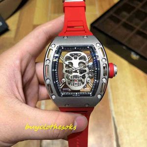 Wrist Watch RM Designer Watch عالية الجودة فاخرة فاخرة نبيذ برميل على شكل علبة التيتانيوم مرآة الياقوت 82RY