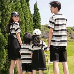 ファミリーマッチファッション服お父さんの息子服の夏のお母さんと娘ドレス韓国の女性の女の女の子のドレスキッズセット