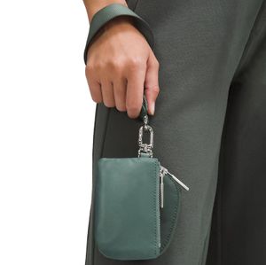Titulares de cartões de luxo designer nylon key bolsa de pulseira bolsa de embreagem para mulheres bolsas de moeda masculas carteiras de moda de moda de carteira pequena bolsa de carteira com caixa