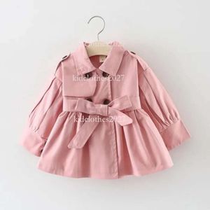 Ny barns klädflicka Autumn Princess Coat Solid Color Medium Long Single Breasted Trench Baby Ytterkläder