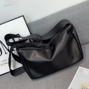 2021 Патентная кожаная сумка для мессенджера, модная мода, женская модная сплошная цветная сумка для плеча 274U