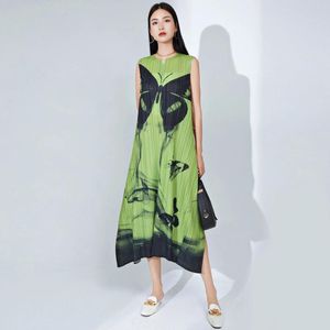 Party Dresses 2024 Sommaren Sydkoreas kvinnor Vest Robe Loose Fashion Sleeveless Fjäril