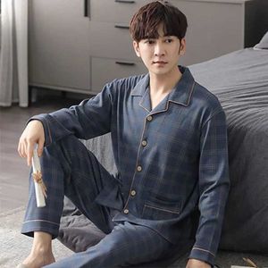 Herren -Nachtwäsche Mann Pyjama Sets Frühling Herbst Langarm Langarm Weiche Reversknopf Pyjamas für Männer karierte Strickjacke Homewear Männlich lässig losen Nachtwäsche Q240528