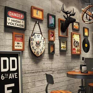 Frames Wood Po Picture With Wall Clock Home Decor Vintage Room Painting Art Decoration Wooden Poster Frame