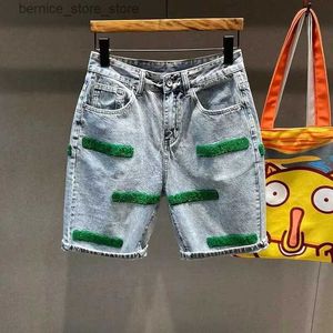Men's Shorts New Summer Loose Luxury Mens Jeans Korean Kpop Style Denim Shorts with Towel Embroidery and Straight-Cut Design Male Shorts Q240529