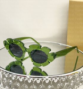 Blomma glasögon svart linsdesigner kattögon solglasögon för kvinna lw ovala solglasögon mens anti-uv400 skyddsglasögon glasögonglasögon ram vintage med låda l w 40088