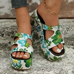 Sandals Russia Heels Sapatos de alta venda de mulheres define mulheres com pedras de lantejoulas We 817
