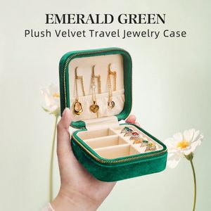 Taimy High Quality Velvet Mini Travel Portable Girl Kawaii Customized Jewelry Box Plush Jewelry Box Organizer 240522