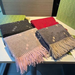 Double Letter Classic Cashmere Scarf For Women Winter Shawl Thick Warm Trendy Jacquard Long Scarves Designer Tryckt Lady Wrap Large Si 165L