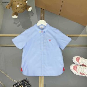 Luxus Baby Shirt Sommer Buntes Knopf T-Shirt Kinder Designer Kleidung Größe 110-160 cm Kinder Kurzärmele Strickjacke Mädchen Jungen Blusen 24may