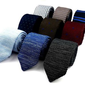 Neck Ties Mens Knitted Tie Womens Casual Green Neck Tie Solid Stripe Red Brown Casual Cravate Wedding Business Narrow Neck Tie Q240528