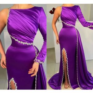 2024 Purple Mermaid Prom Dresses One Shoulder Beaded Side Slit Applique Satin Long Sleeves Evening Gown Formal Ocn Wear 0529