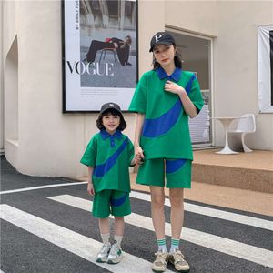 Roupas de família Conjuntos para mamãe pai filho filha combinando roupas crianças roupas de verão garoto coreano de moda e garota igual