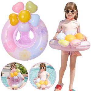 Uppblåsbar blommesimring med handtag Floating Baby Swim Circle PVC Söt flottör Barn Summer Party Toy 240522