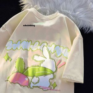 Tシャツピュアコットン2024サマーバニー学生ホワイトインク女性のエネルギッシュで楽しいルーズショルダーショートスリーブTシャツ女性用