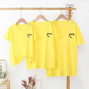 1Pcs New Summer Mom Dad Cotton Short Sleeve T Shirts Family Outfits Daddy Mommy And Daughter Son Matching Clothes